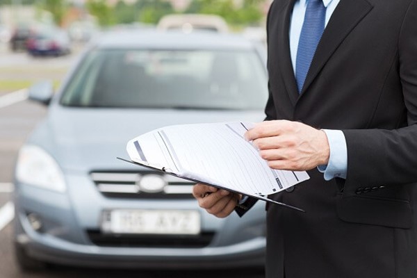 فسخ بیمه بدنه در زمان اتقال مالکیت ماشین 