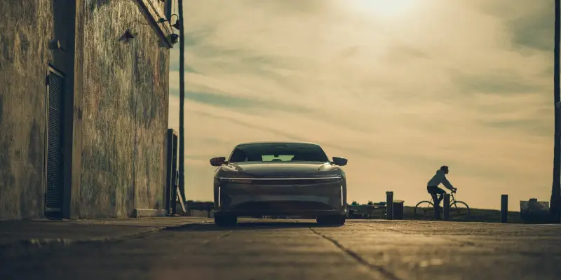 خودرو Lucid Air Pure
