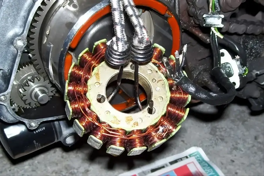 از کجا بفهمیم بوبین موتور سیکلت خراب است؟