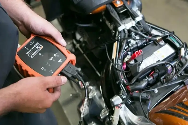 استفاده از مولتی‌متر برای اندازه‌گیری مقاومت بوبین