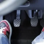 علت گاز نخوردن ماشین